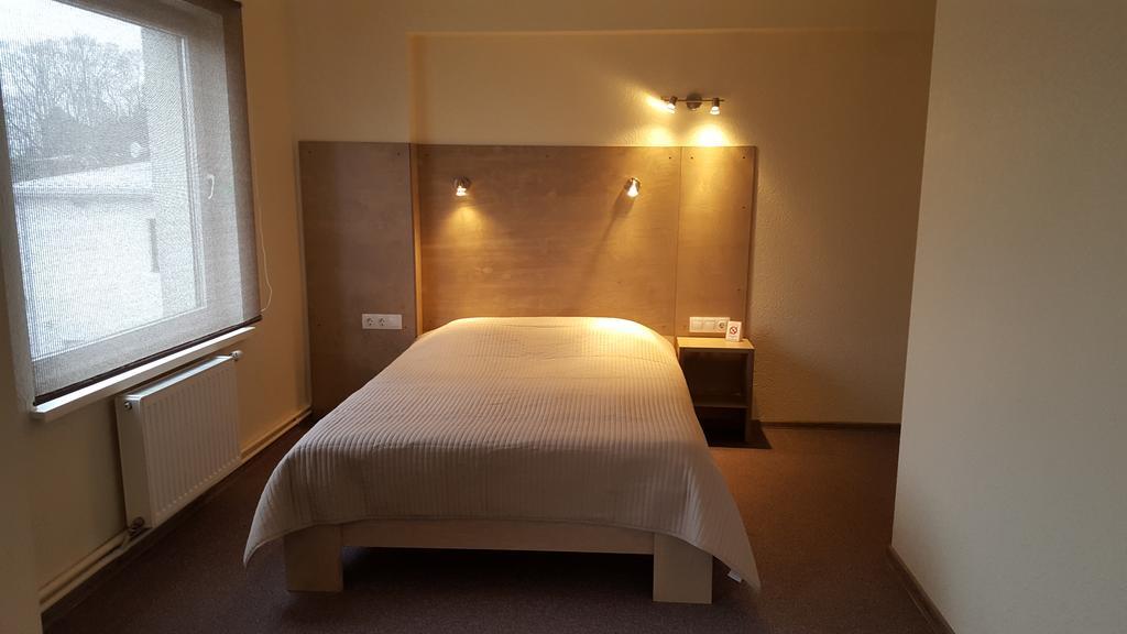Hotel Gulbene Εξωτερικό φωτογραφία