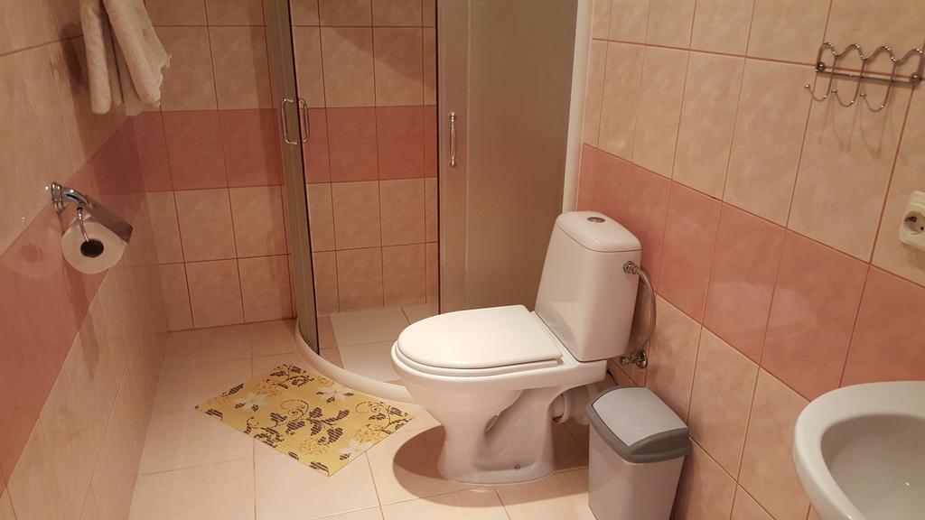 Hotel Gulbene Εξωτερικό φωτογραφία