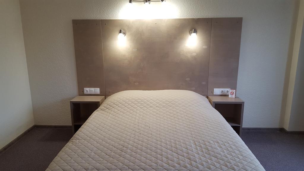 Hotel Gulbene Εξωτερικό φωτογραφία
